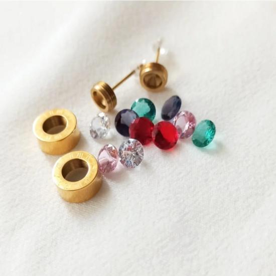 Стальные серьги-гвозди со сменными камнями